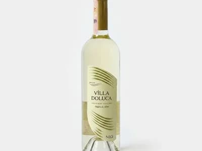 Villa Doluca Beyaz — köz üstünde