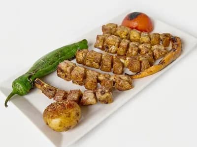 Kuzu Kaburga — köz üstünde