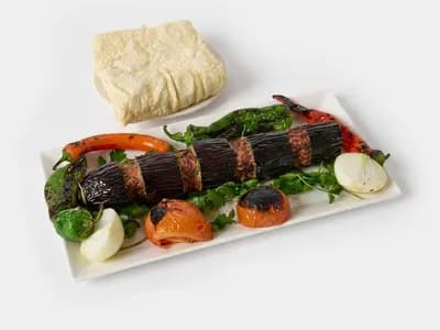Patlıcan Kebap — köz üstünde