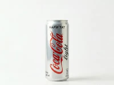 Cola Light — köz üstünde